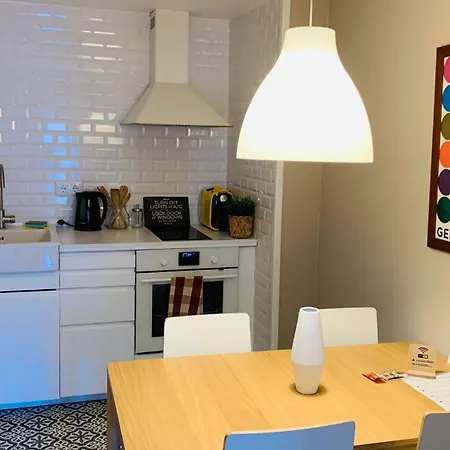아파트 Modern Boutique In The Heart Of Alfama