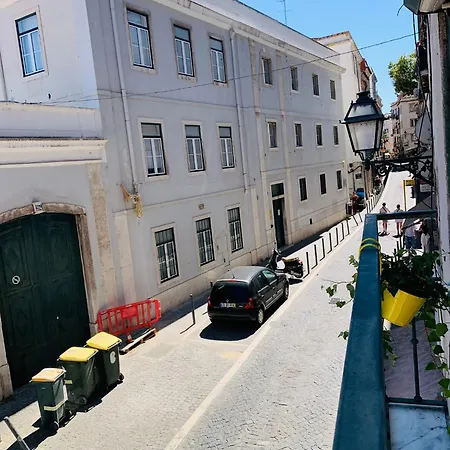 Modern Boutique In The Heart Of Alfama Daire Lisboa